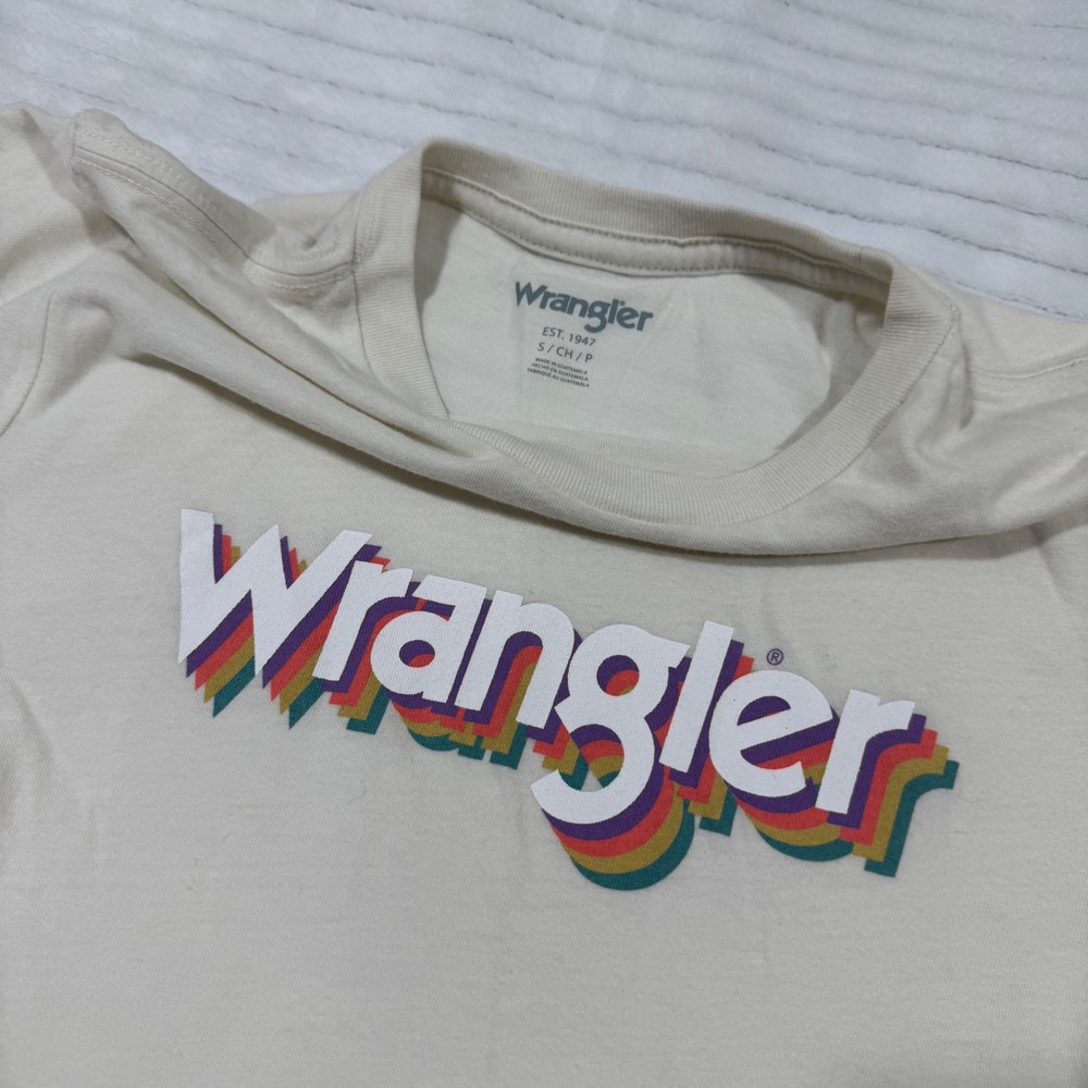 Wrangler Womens Graphic T-Shirt Cream Rainbow Shadow Logo Crewneck Small - Picture 6 of 10